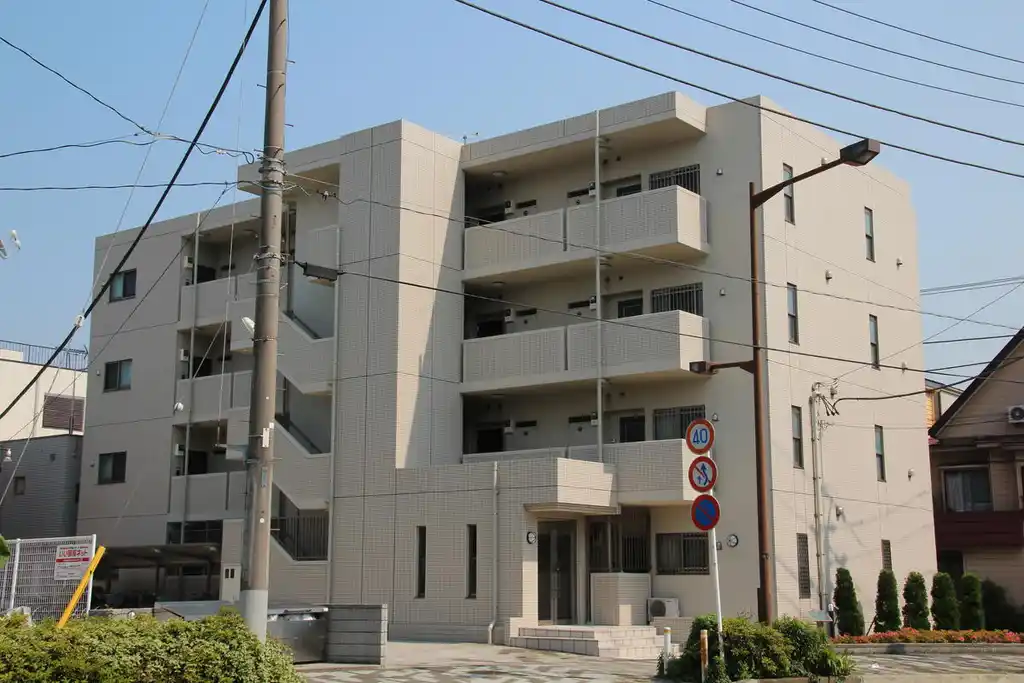 サンローレル 外観